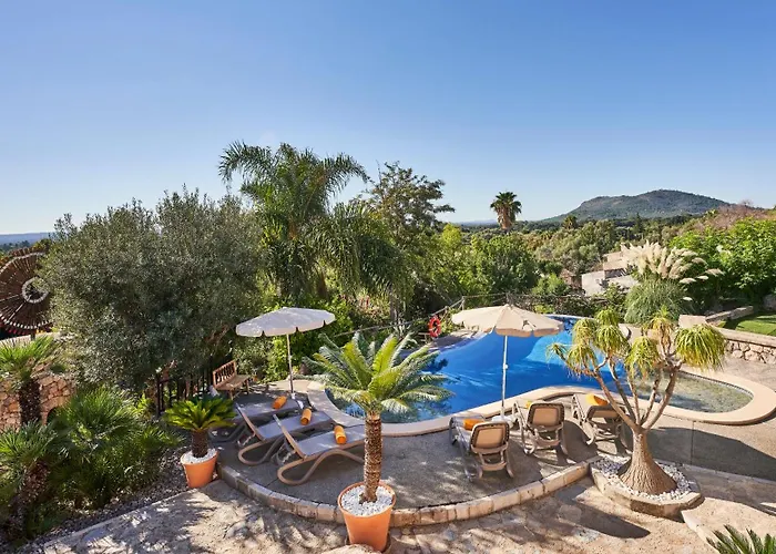 Quiet Villa In Buger With Amazing Pool, Paddle Court And Nice Garden