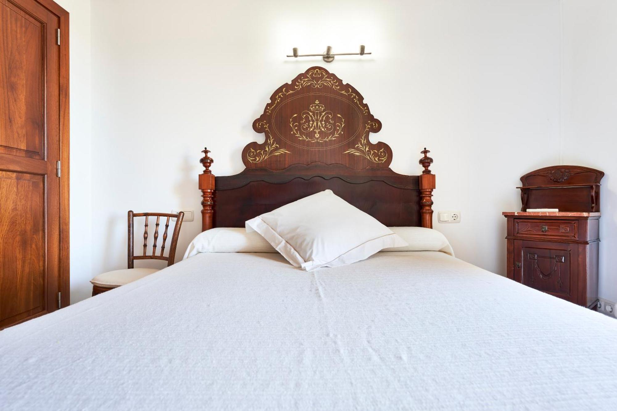 Quiet In With Amazing Pool, Paddle Court And Garden Villa Búger