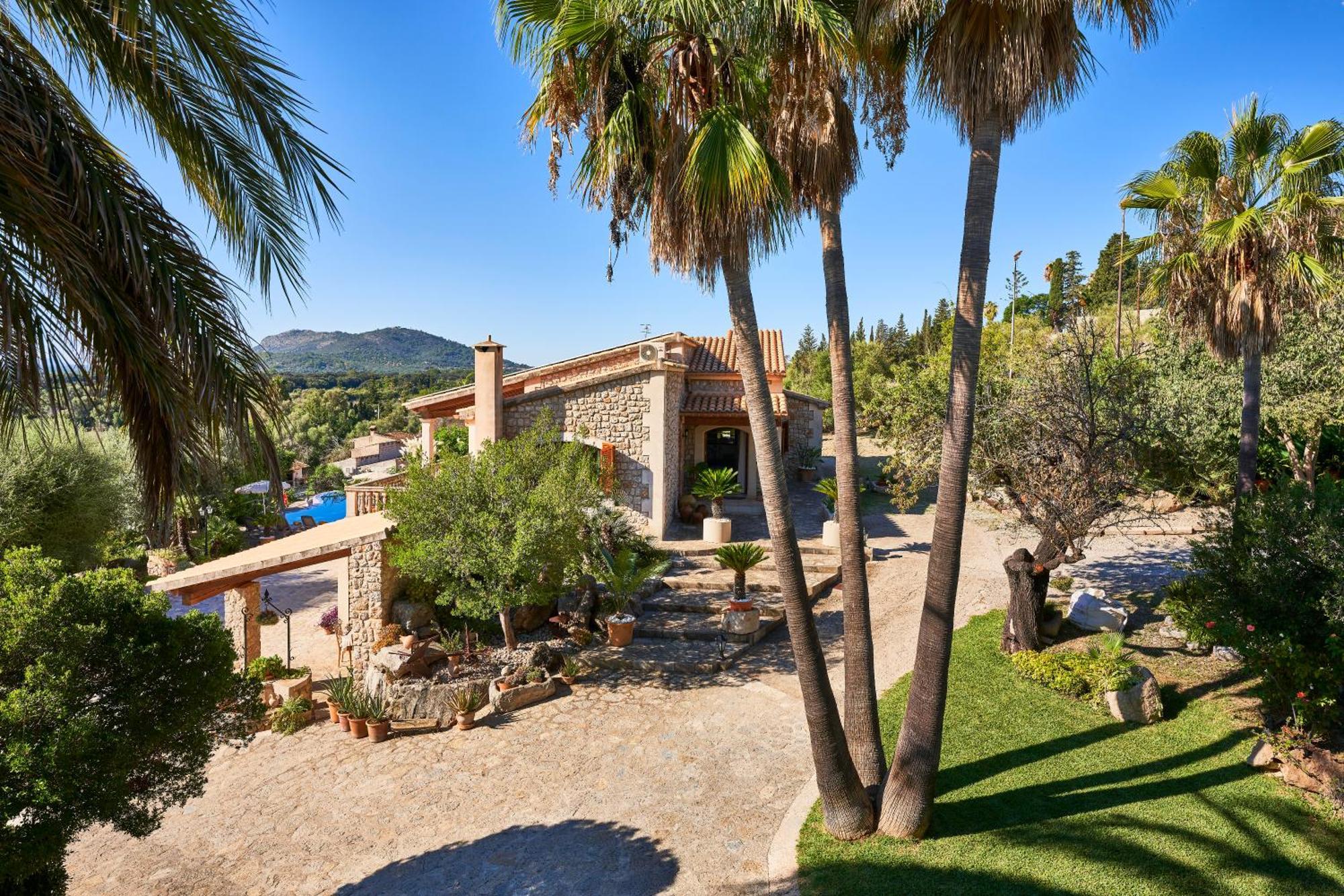 Quiet In With Amazing Pool, Paddle Court And Garden Búger