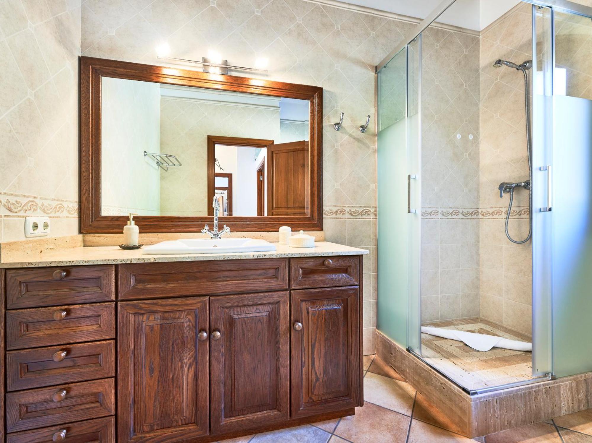 Quiet In With Amazing Pool, Paddle Court And Garden * Búger
